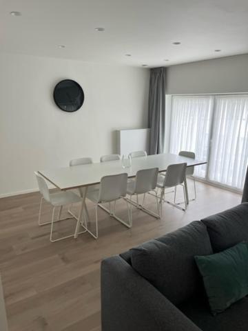 Appartement 2 Slaapkamers Orly 1 ออสเทนด์ ภายนอก รูปภาพ